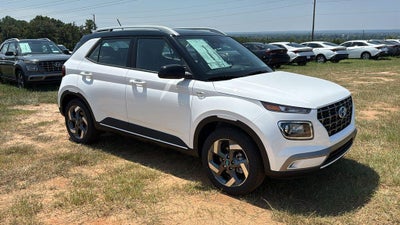 2026 Hyundai VENUE SEL W/Two-Tone Roof