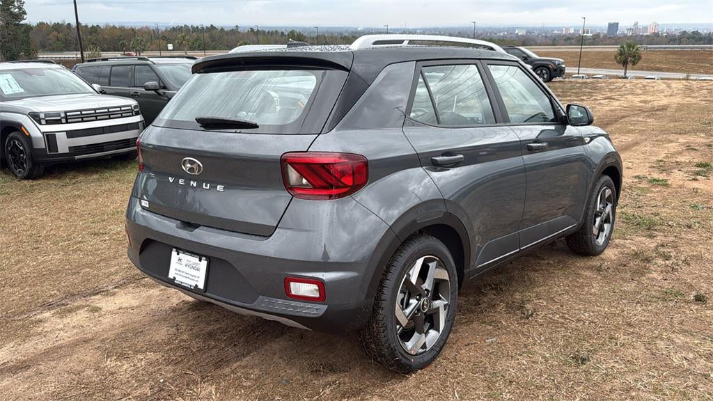 2026 Hyundai VENUE SEL W/Two-Tone Roof