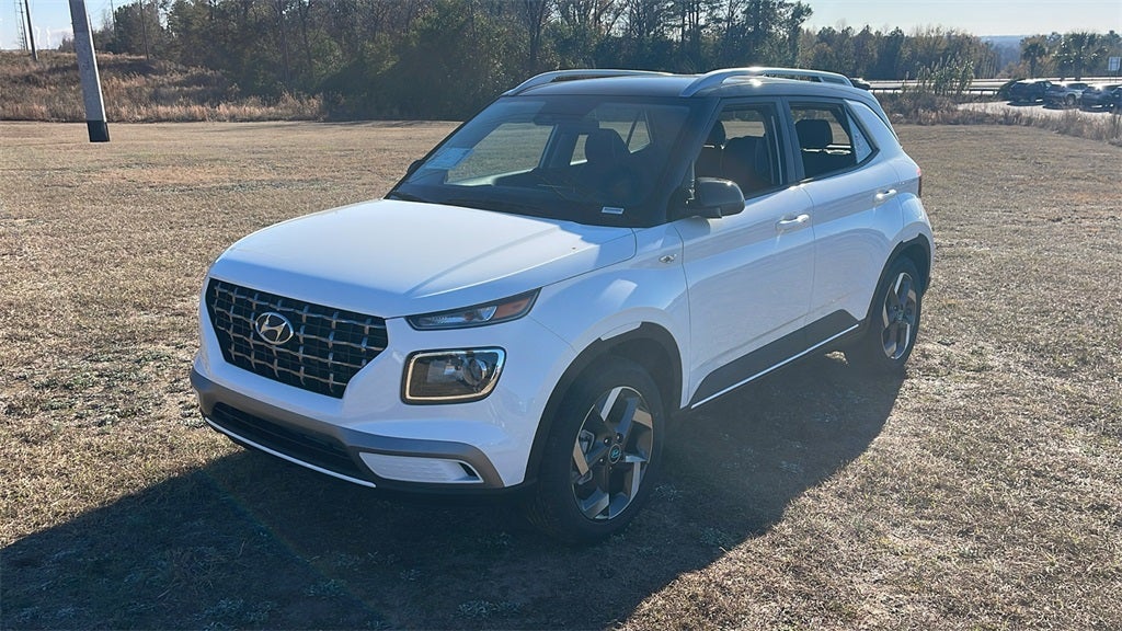2026 Hyundai VENUE SEL W/Two-Tone Roof