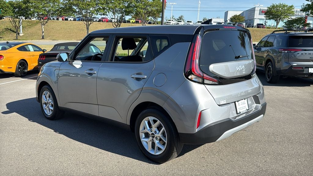 2025 Kia Soul LX