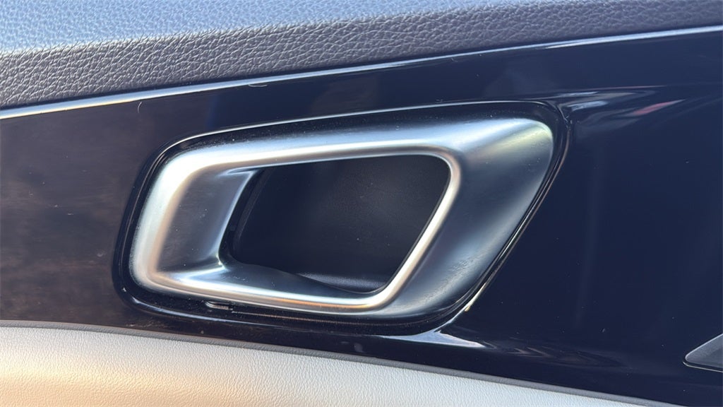 2023 Kia Carnival SX