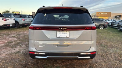 2023 Kia Carnival SX