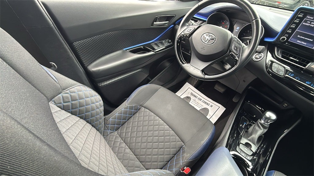 2021 Toyota C-HR XLE