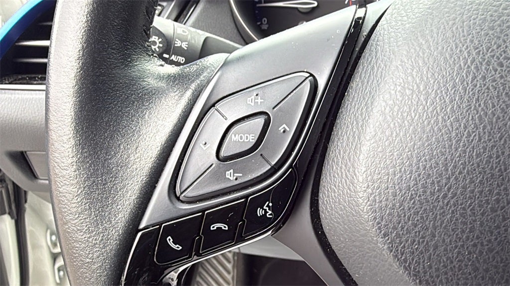 2021 Toyota C-HR XLE