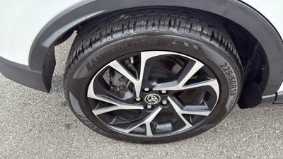 2021 Toyota C-HR XLE