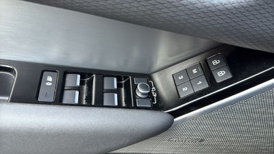 2022 Land Rover Range Rover Velar P250 R-Dynamic S