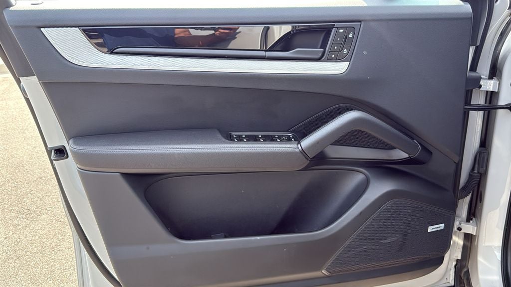 2024 Porsche Cayenne Base