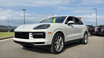 2024 Porsche Cayenne Base